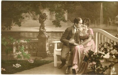 Romantic couple formal garden (studio photo) German PFB 4925/6 postcard c1920