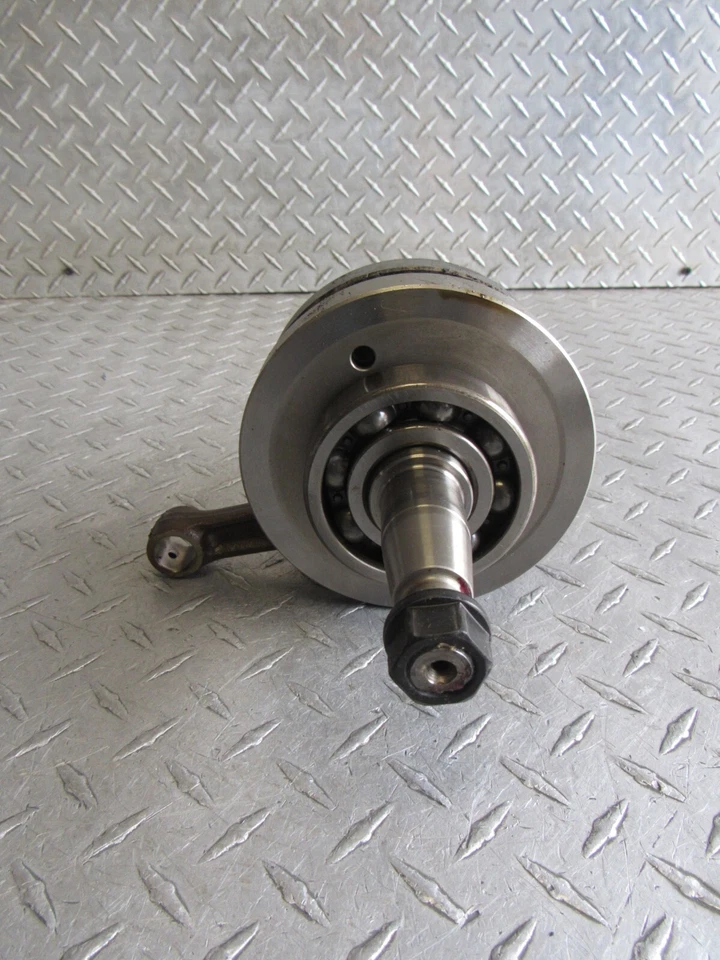 2000 00 SUZUKI GZ250 GZ 250 КОЛЕНЧАТЫЙ ВАЛ И ШАТУНЫ - Изображение 4 из 4