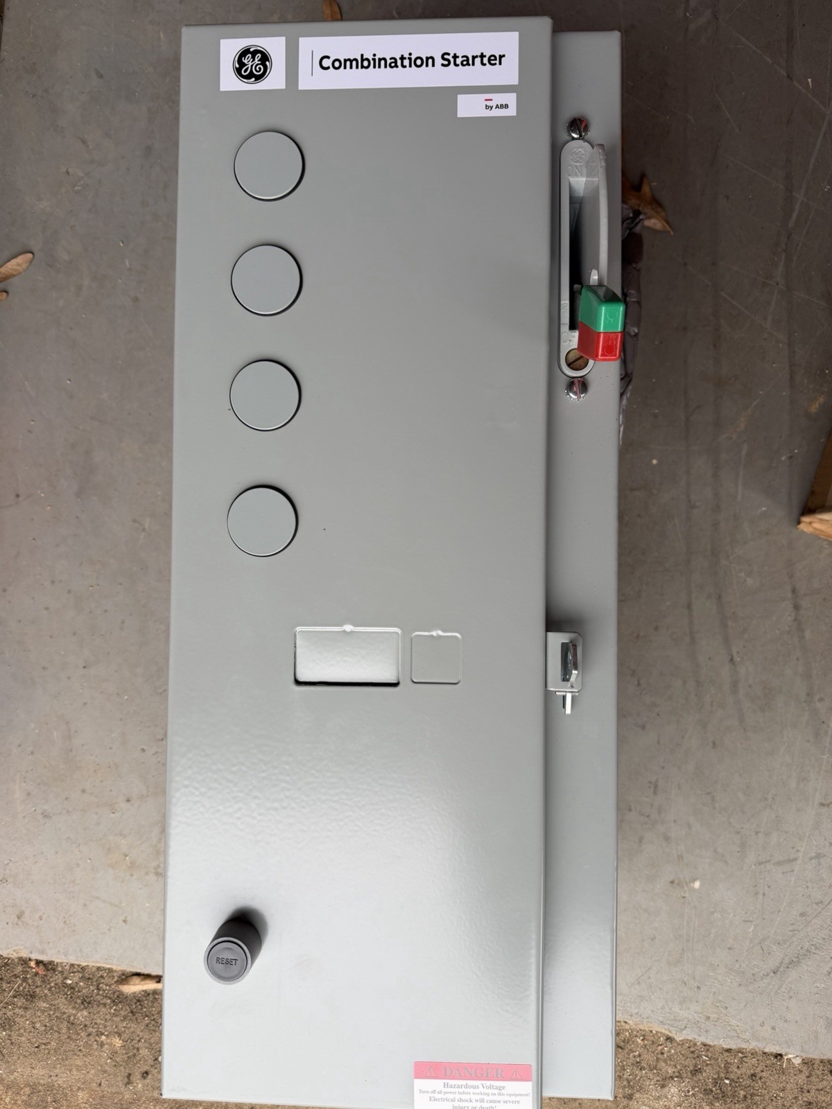 ABB GE Combination Motor Starter Disconnect NEMA 1 Indoor Enclosure