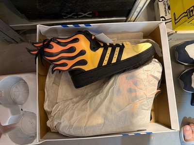 Adidas JS Flames Jeremy Scott Mens High Top Trainers EU 43 New Deadstock