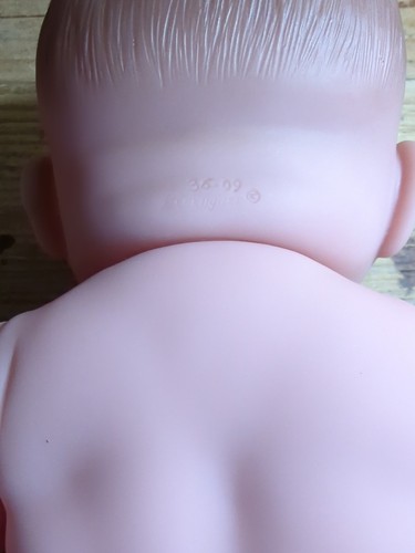 Berenguer Vinyl Babypuppe Life Like Sehr Guter Zustand - Bild 7 von 7