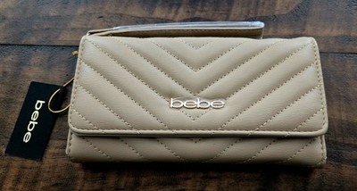 Bebe Tyler Wristlet Wallet Chevron Pattern New Beige $59