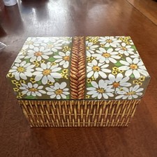 Vintage Tin Metal Recipe Box Made by Hallmark Cards, Daisies in Basket + Recipes