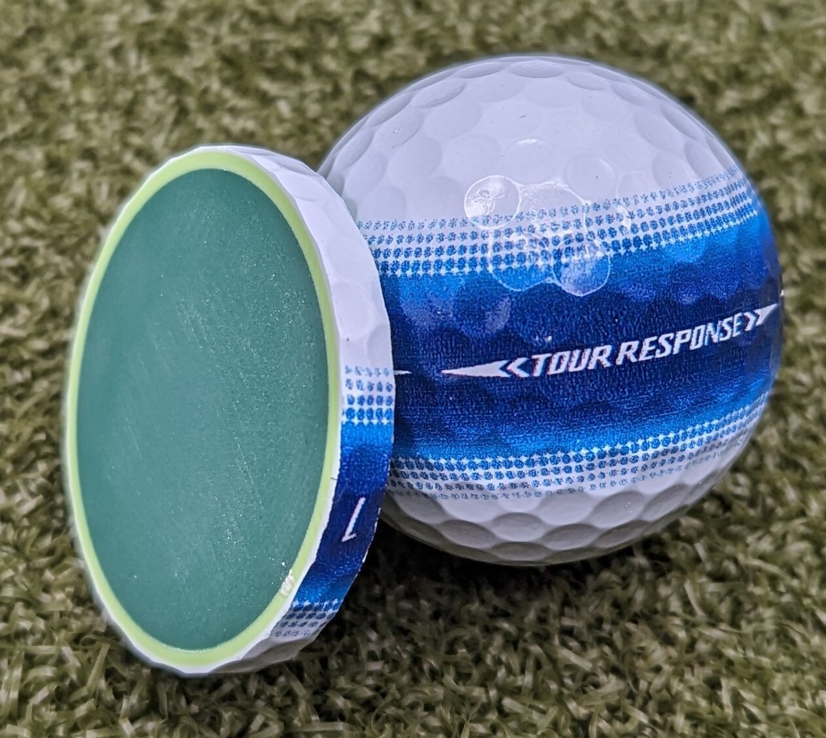 TaylorMade Tour Response Blue Stripe Golf Ball Marker Cross