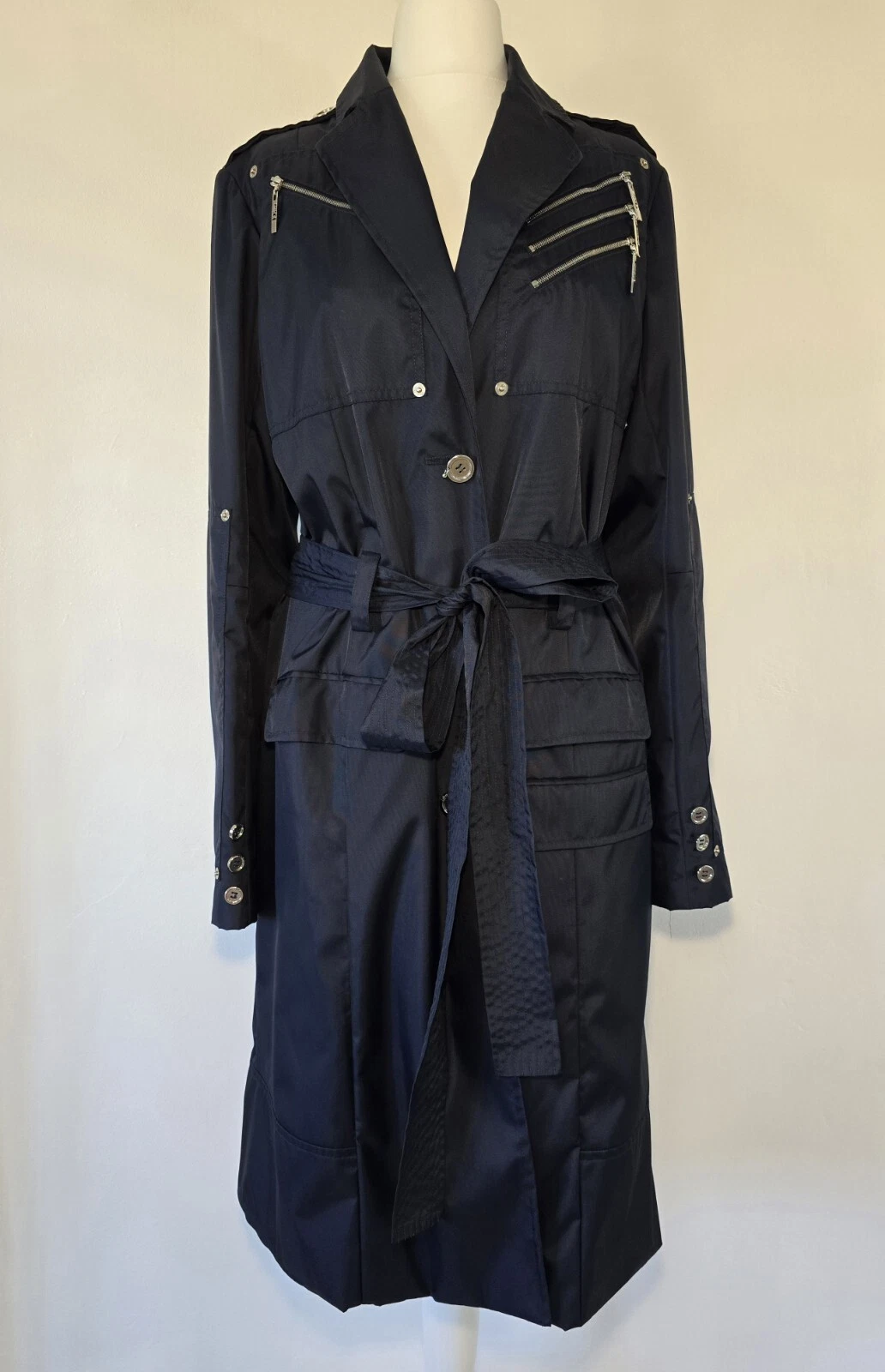 Trench coat Christian Dior vintage bleu marine, taille IT 40, UK 8. 