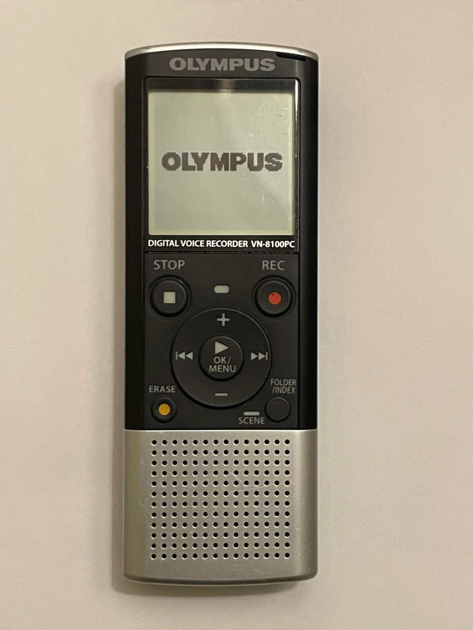 Olympus Digital Voice Recorder VN8100PC Black/Silver Tested and Works