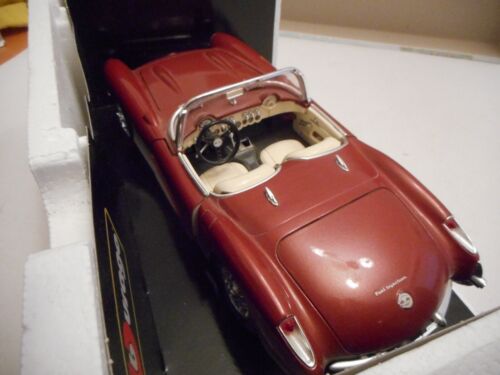Bburago cod 3034 Chevrolet Corvette (1957) Red 1:18 + box - Picture 4 of 11