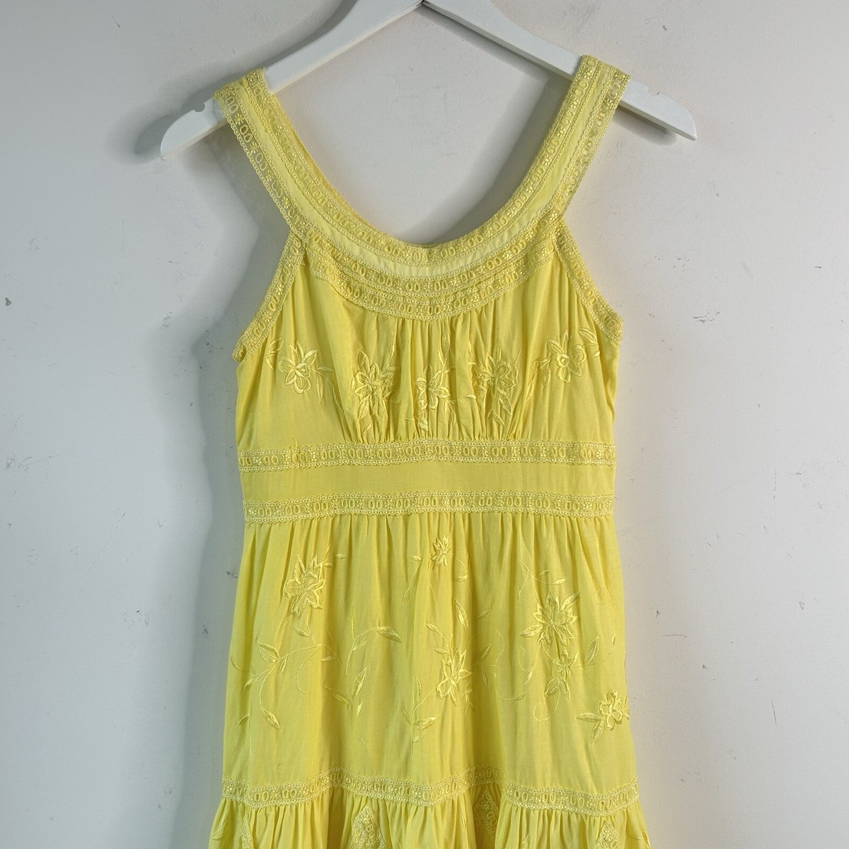Sue Wong Yellow Embroidered Midi Dress Wmn's Sz 4 Bright Spring