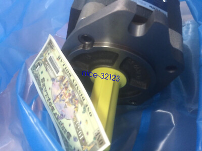 1PVP5-40-101  NEW VOITH PUMP