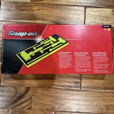 New Snap-on Hbfe302fhv 24 20 48 Oz Hi-viz Flat Faced Dead Blow Hammer Foam Set