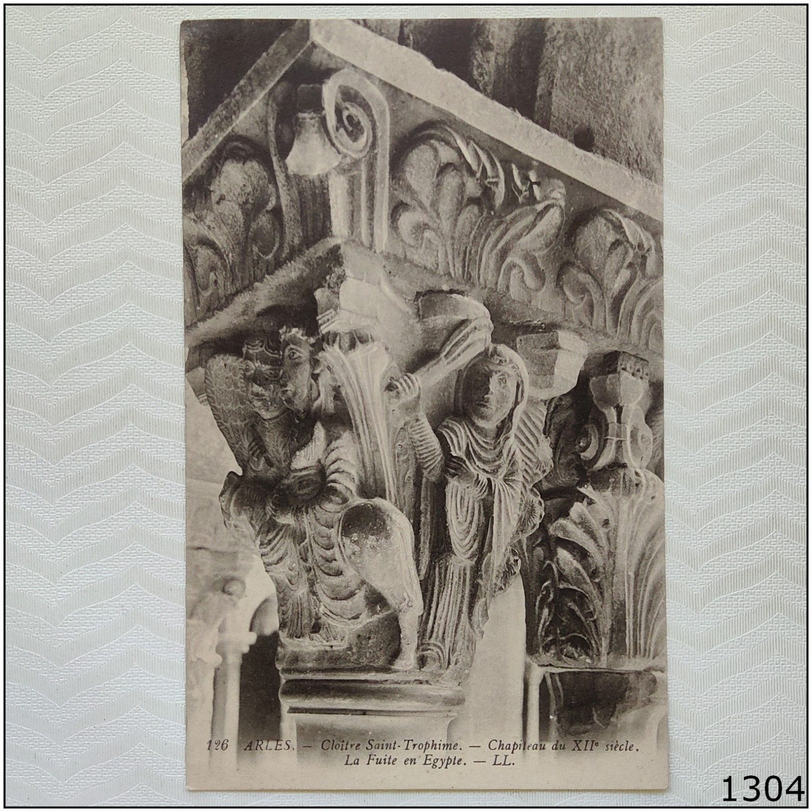 France Vintage Postcard (P1304)