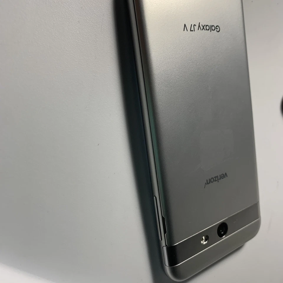 Samsung Galaxy J7 Prime SM-J727V Verizon 16GB Silver - EXCELLENT CONDITION - Image 3 of 4