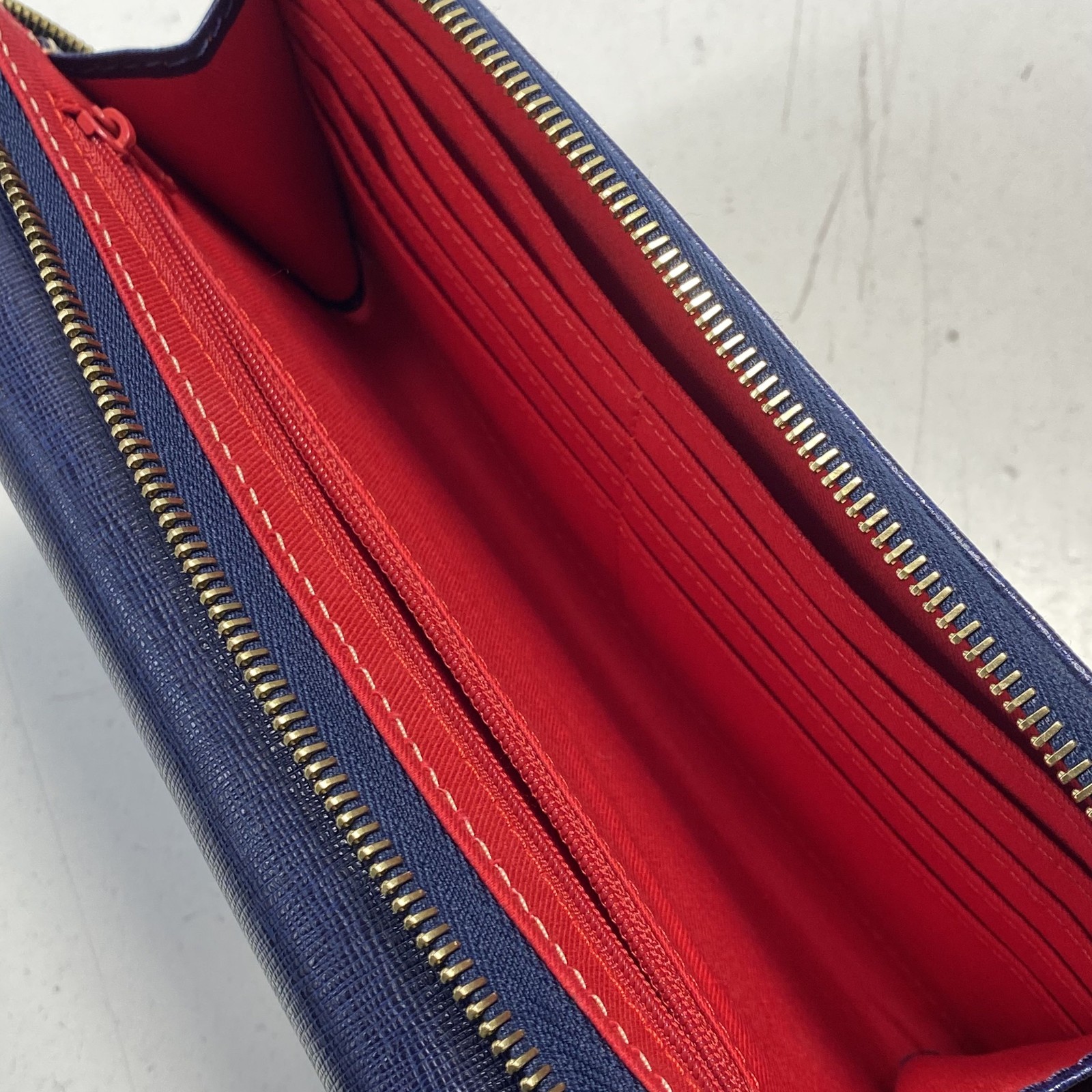 Dooney & Bourke Navy Blue Solid Leather Zip Clutch - image 5