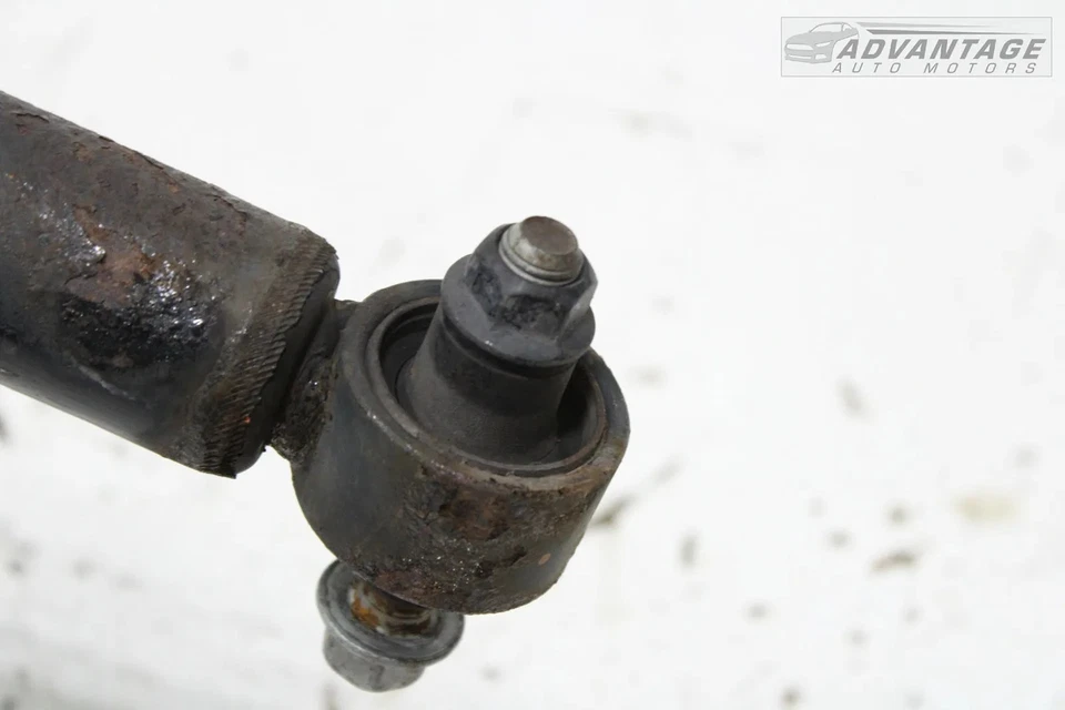 2019-2020 HYUNDAI SANTA FE REAR LEFT SIDE SUSPENSION SHOCK STRUT ABSORBER OEM - Image 4 of 4