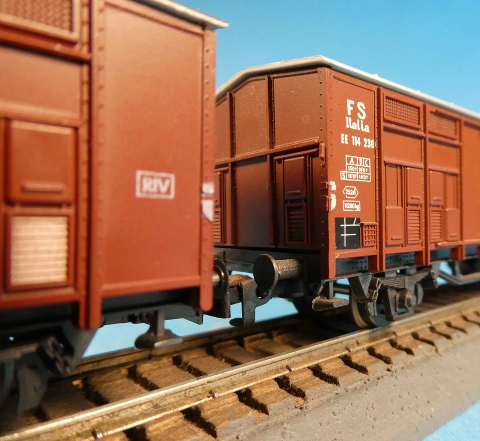 ROCO H0 ITALIAN RAILWAYS FS FREIGHT CARS - 2 FROM THE 1980s - Image 2 of 4