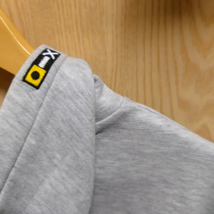 Lacoste Slim Fit Hoodie Long Sleeve Men’s T-Shirt 4 Sizes 100 thumbnail 3