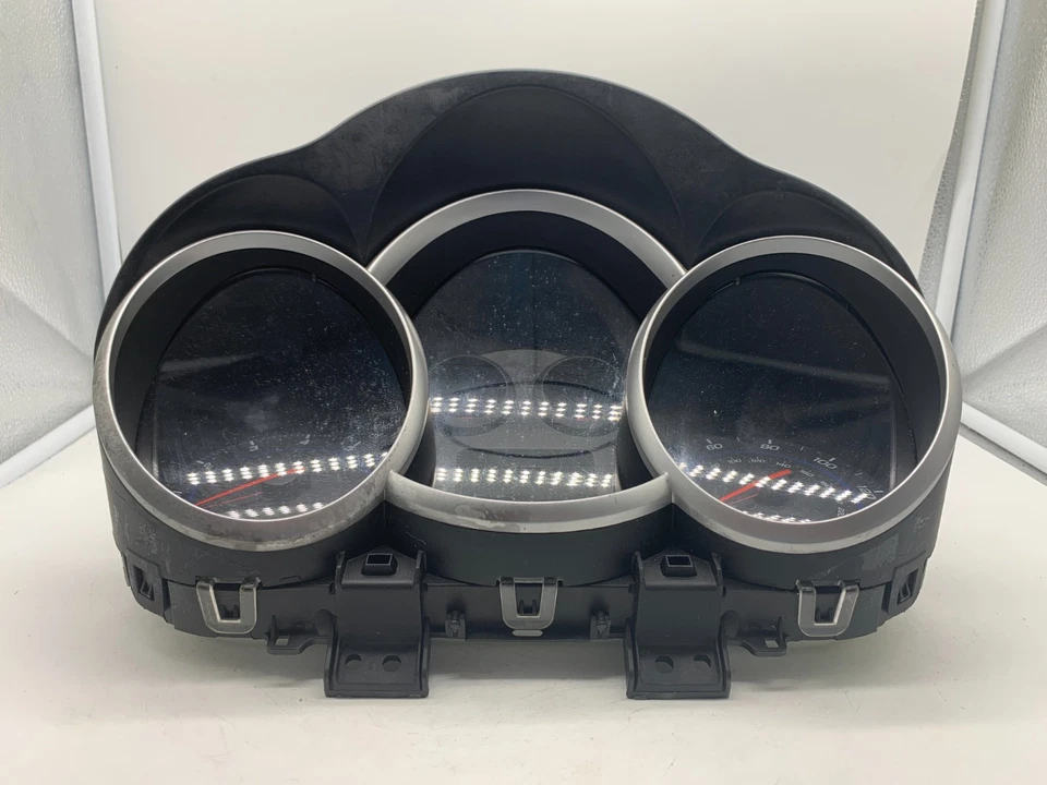 Chevrolet Cruze 2011 velocímetro cuadro de instrumentos 137.249 millas OEM A04B31003 Foto 2 de 4