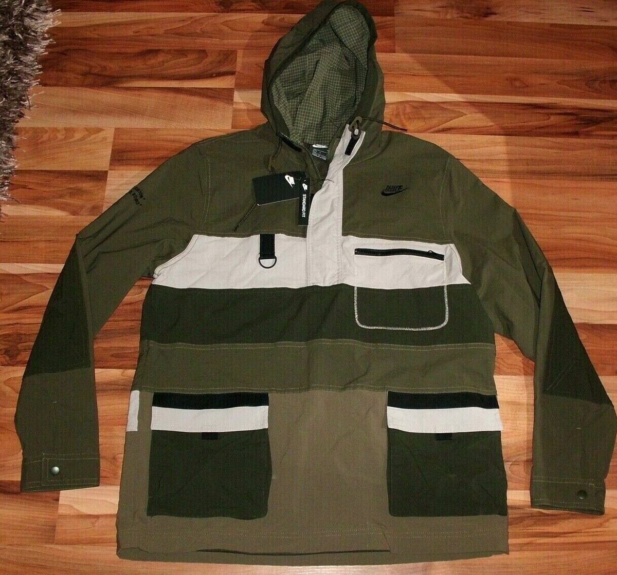 Nike NSW Utility Woven Cargo Hype Hike Jacket GREEN BLACK Nike NSW Utility Woven Cargo Hype Hike Jacket GREEN BLACK