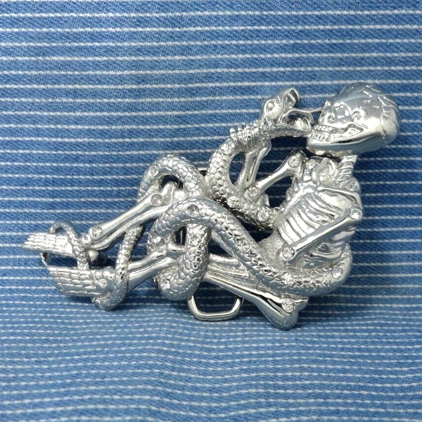 Пряжка для ремня Skeleton Kissing a Snake открытые рабочие стразы для Хэллоуина .GTA470 - Изображение 2 из 4