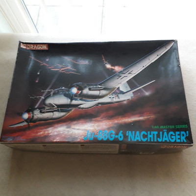 Hasegawa - 01562 (E32) - Junkers Ju88G-6 NachtJäger - 1/72 Scale Model