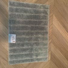 Mohawk Home bath rug 25 X36 luxurious softness,embossed Backing, bathmat/Home