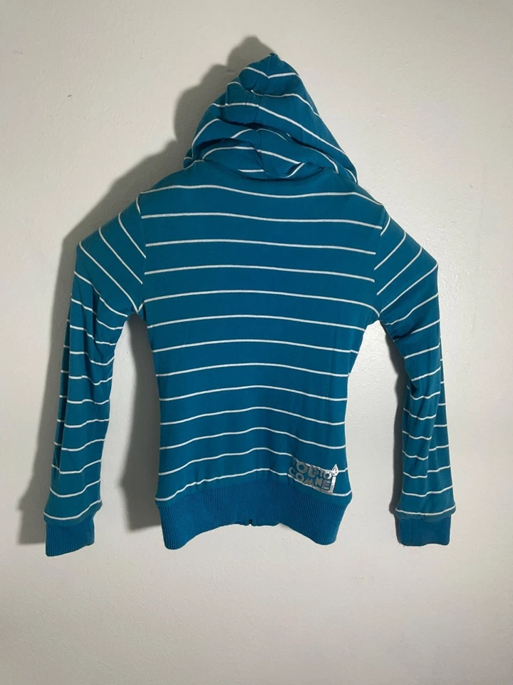Sudadera con capucha Volcom para mujer verde azulado y blanco a rayas con cremallera frontal y capucha Foto 2 de 2