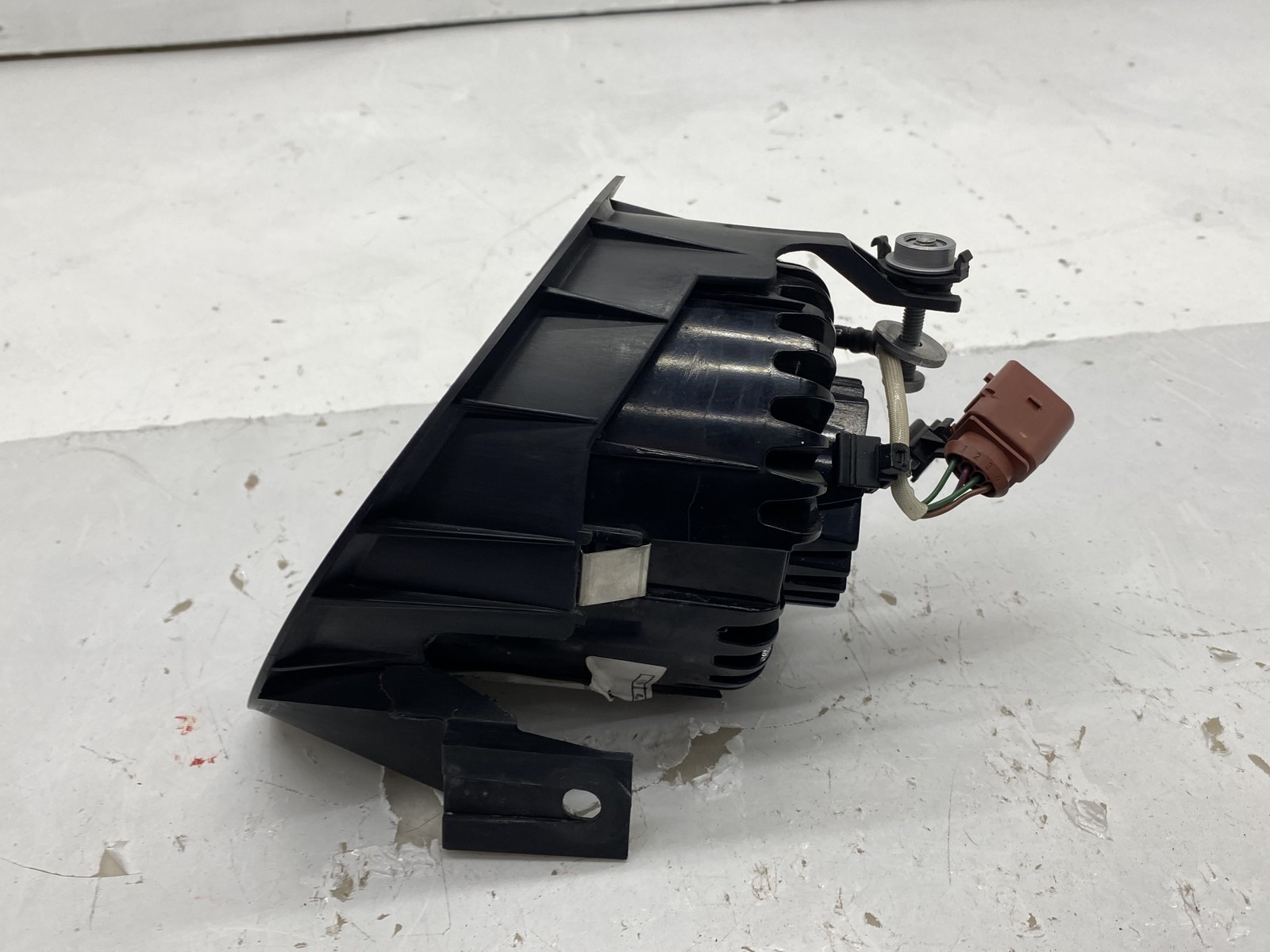2010-2016 BENTLEY MULSANNE OEM FRONT LEFT TURN SIGNAL FOG LIGHT LAMP 3Y0953041B