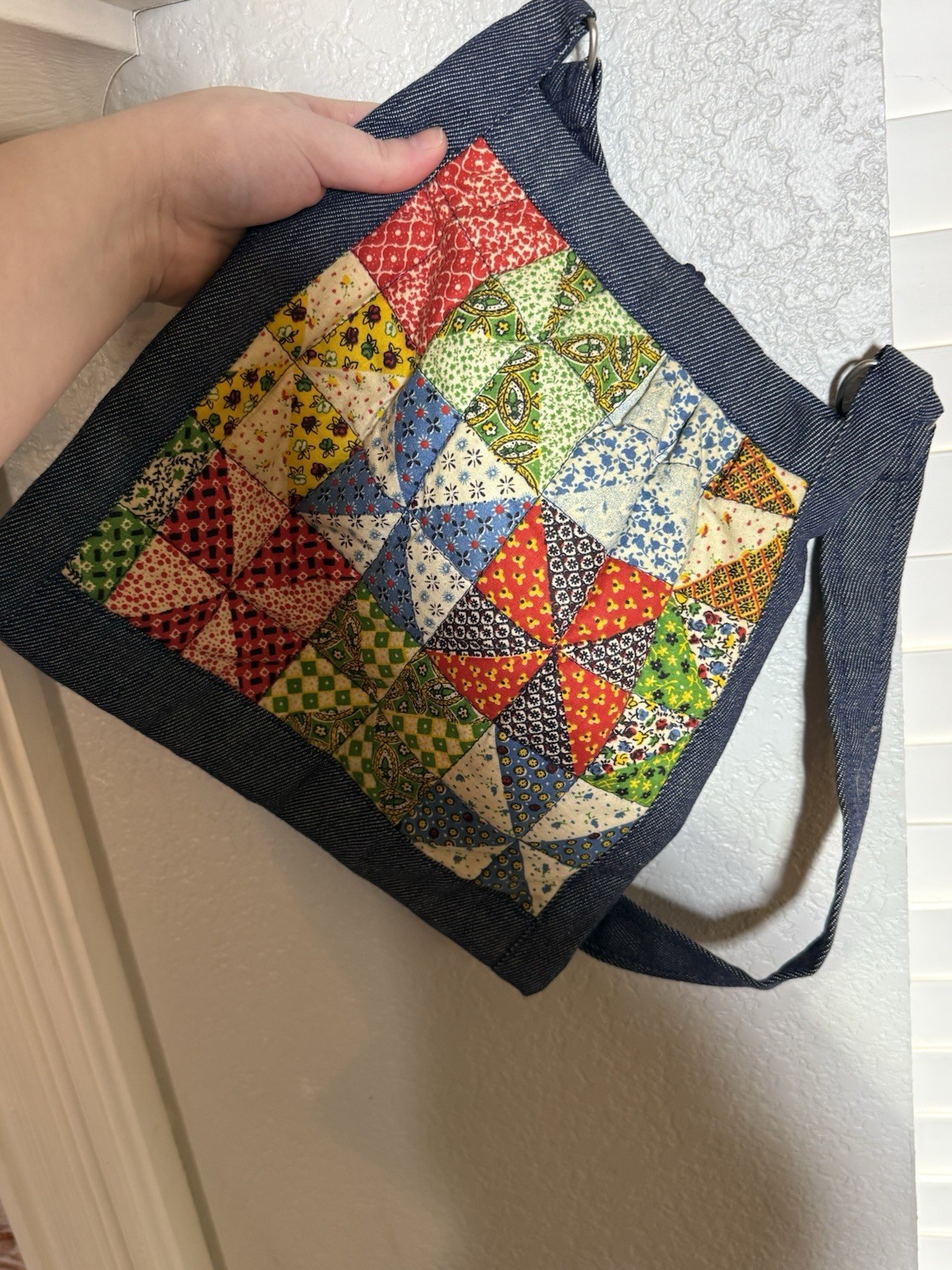 Handmade Patchwork Quilt Crossbody Bag Vintage Fa… - image 3