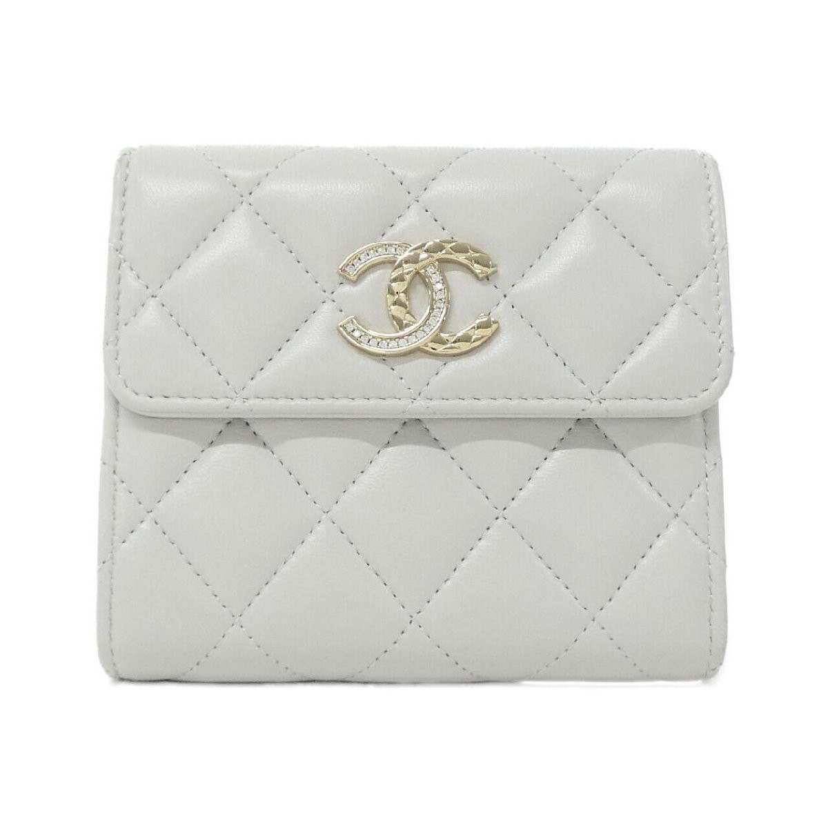 CHANEL Classic Flap Wallet in Timeless Quilted Leather  