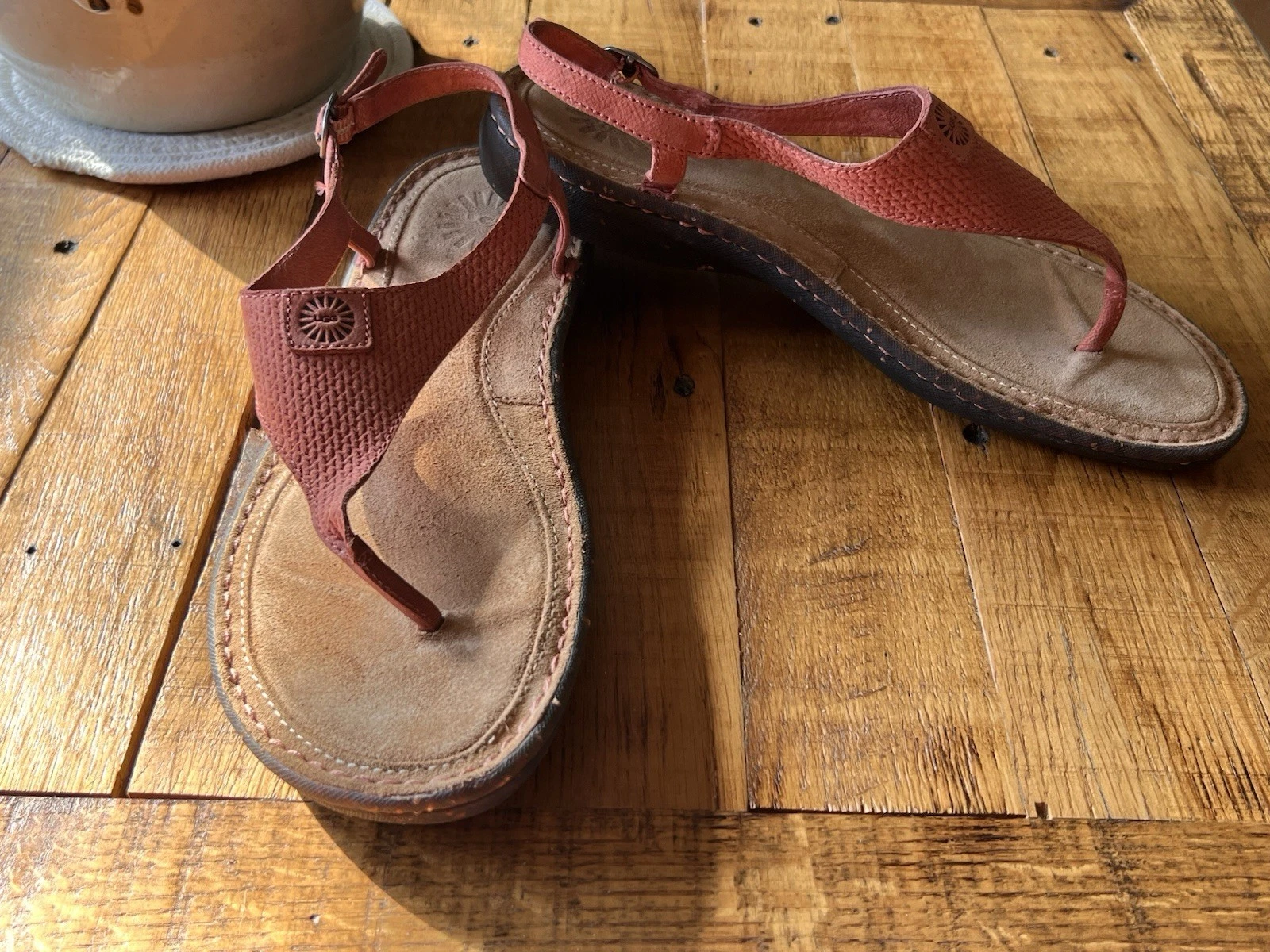 Sandali donna UGG Sefina pelle tanga slingback taglia 10 colore terracotta ruggine