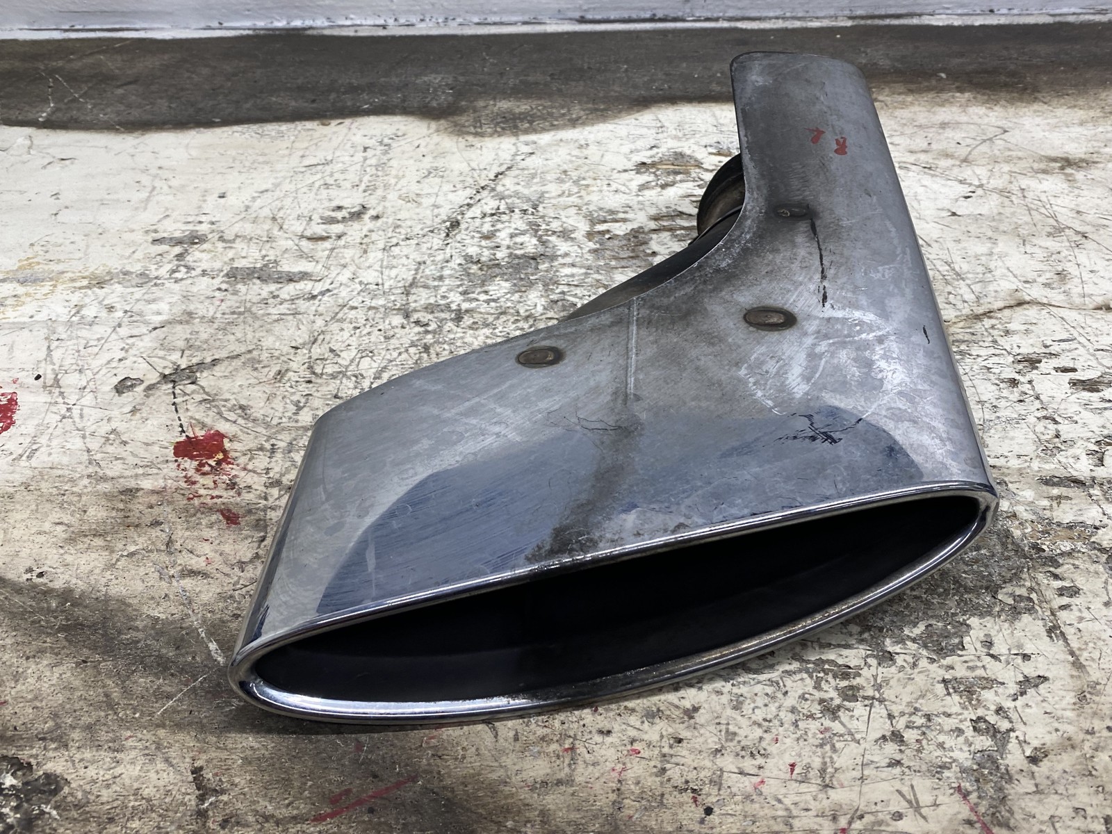 2010-2020 BENTLEY MULSANNE OEM REAR LEFT EXHAUST MUFFLER PIPE TUBE TIPE END