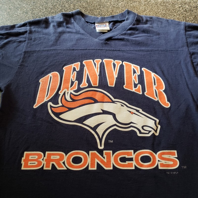 DENVER BRONCOS VINTAGE Vtg 90's Tee Shirt TD Terrell Davis #30 1997 NFL 