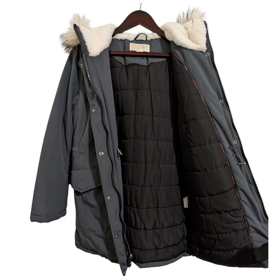 Parka con capucha Michael Kors con ribete de piel sintética - Gris Gunmetal - Talla M Foto 4 de 4