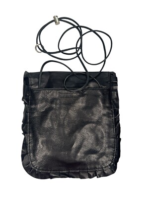 Vintage 2000s MIU MIU Black Leather Shoulder Bag - Scalloped Vintage 2000s MIU MIU Black Leather Shoulder Bag - Scalloped