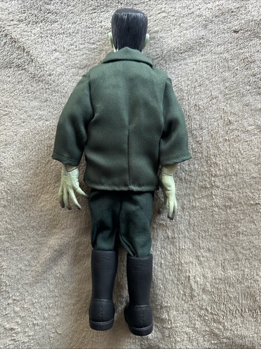 Kenner Universal Studios Frankenstein Monster Signature Series 12” Action Figure - Bild 8 von 8