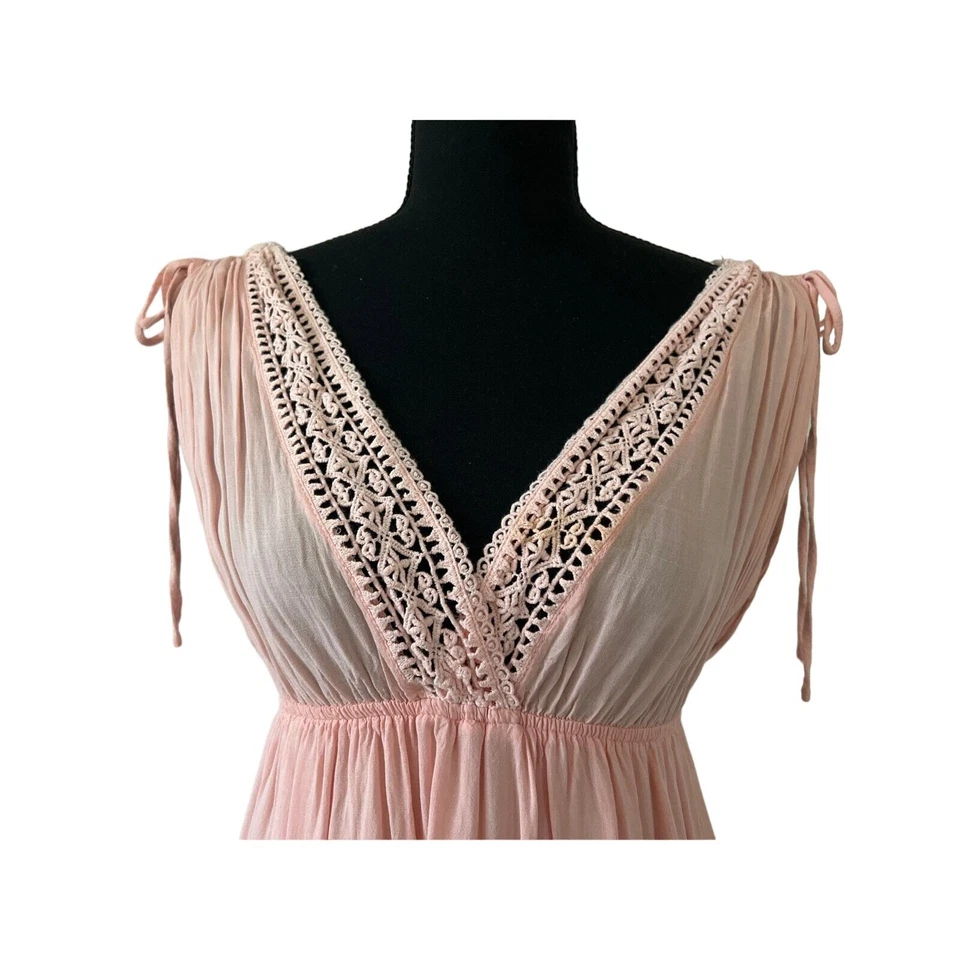 Coqueta Cuello en V Encaje y Corbatas con Cintura Elástica Coral Claro Rosa Melocotón Mediano Pequeño Foto 3 de 4