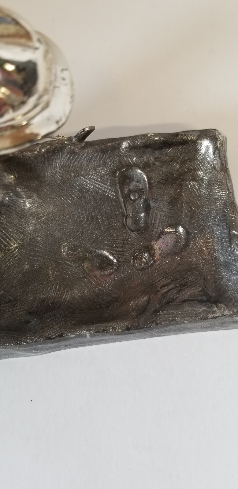 VINTAGE  (1960s) GOLFER IN SAND TRAP  PEWTER ASH TRAY golf gift idea paperweight