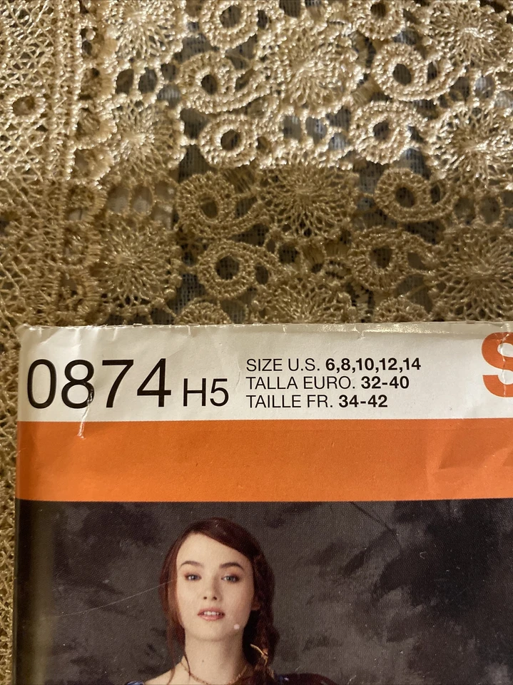 Simplicity 0874 Costume costplay Renaissance medieval Sewing Pattern Size 6-14 - Image 2 of 4