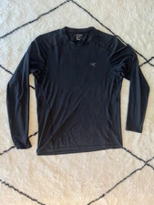 Men’s Arc’teryx Motus Crew Long-Sleeve Shirt Black Size Medium
