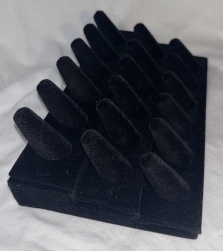 Black Velvet 18-Ring Finger Jewelry Display - Picture 2 of 5