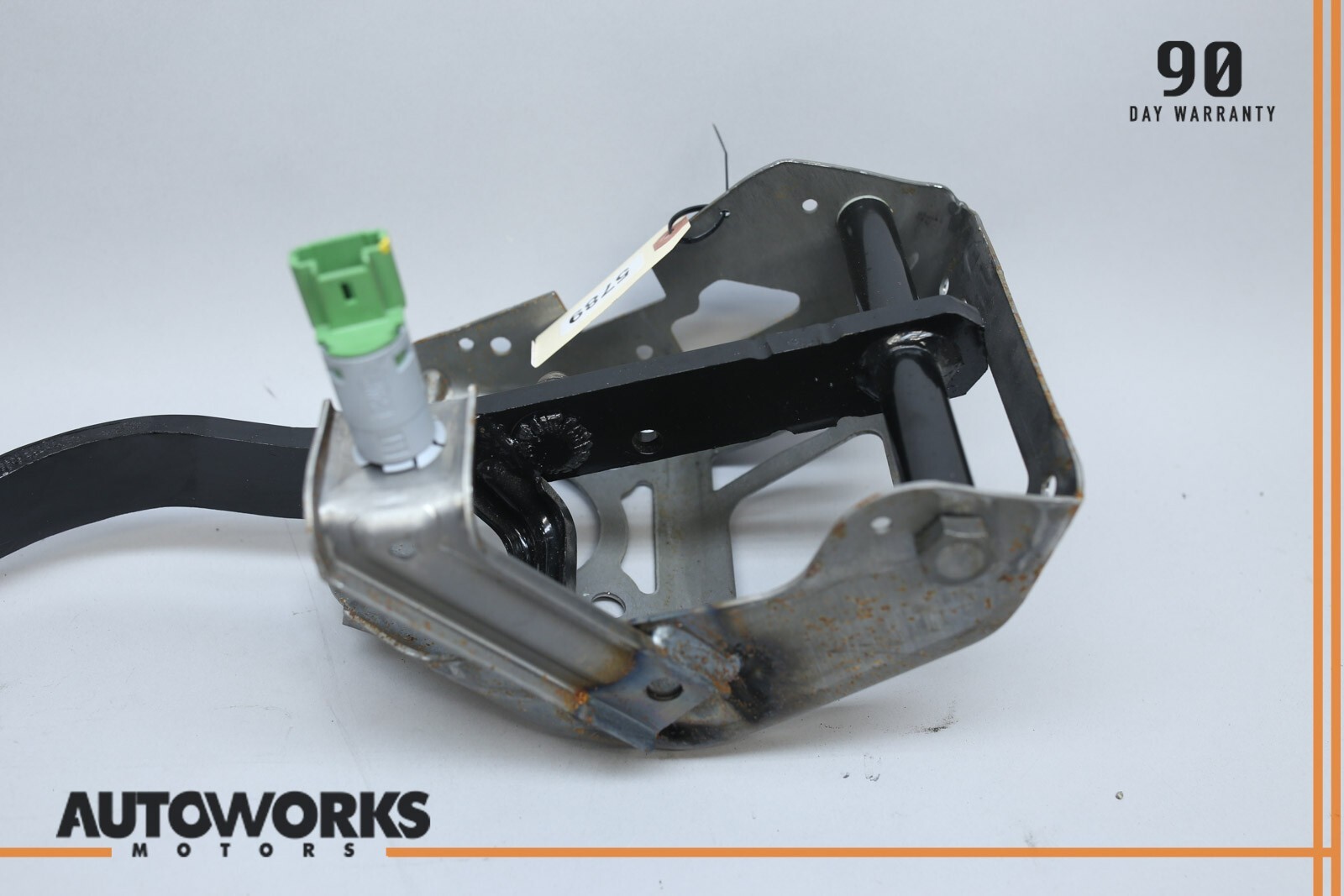 14-19 Maserati Ghibli M157 Brake Braking Pedal w/ Pad 06700311050 OEM