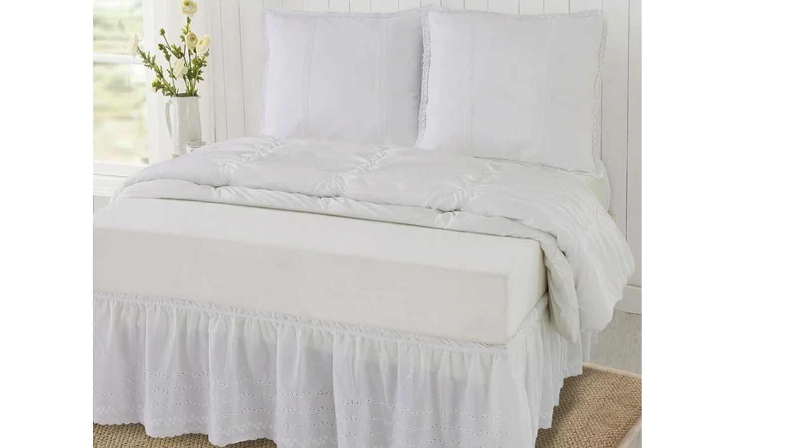 The Pioneer Woman 99P003721SW10 White Cotton Eyelet 3Piece Bedskirt
