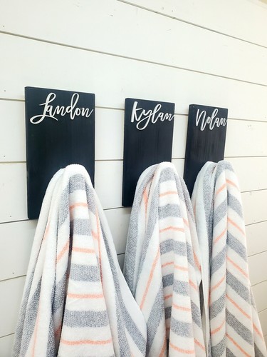 personalized bathroom hooks