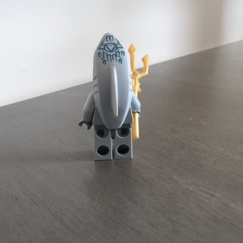 Lego Minifigure Atlantis Shark Warrior atl004 + Pearl Gold Trident For Portal - Picture 3 of 3