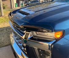 BugFlector II Hood Protector Bug Shield Deflector for 20-26 Silverado 2500 3500