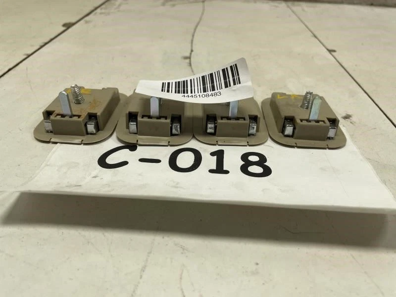 Nissan Pathfinder Platinum 2015 piso trasero maletero almacenamiento compartimento amarre  Foto 2 de 4