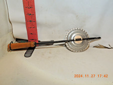 Vintage Popeil’s Pie Maker Sandwich Grill No 17 Made In USA Wood Handles