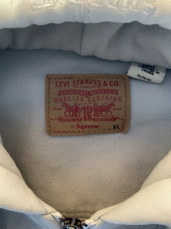 Chaqueta de camionero Supreme X Levis polar con capucha negra blanca - SS17 - talla XL propia Foto 3 de 4