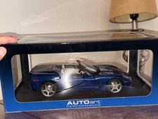 AUTOart: CHEVROLET C6 CORVETTE CONVERTIBLE 1:18 Scale Blue 71222