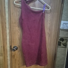 Fashion Nova Women's Off  Shoulder Large Maroon
